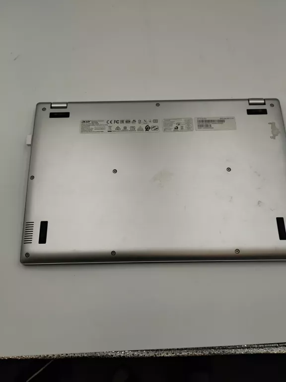LAPTOP ACER SWIFT 1 SF114-34-C5J1 N4500 4GB 128GB PUD/ZAS