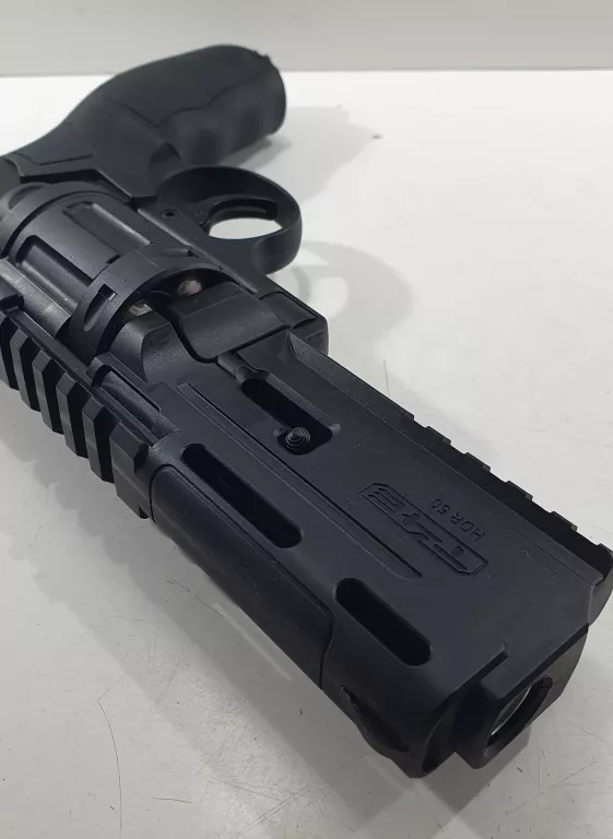 rewolwer-co2-ram-combat-hdr-50-t4epud-opis-model-t4e-hdr-50-co2