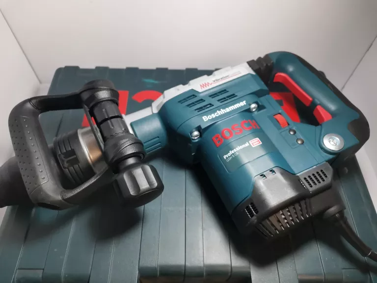 mlot-udarowy-bosch-gsh-5-ce-typ-uchwytu-sds-max