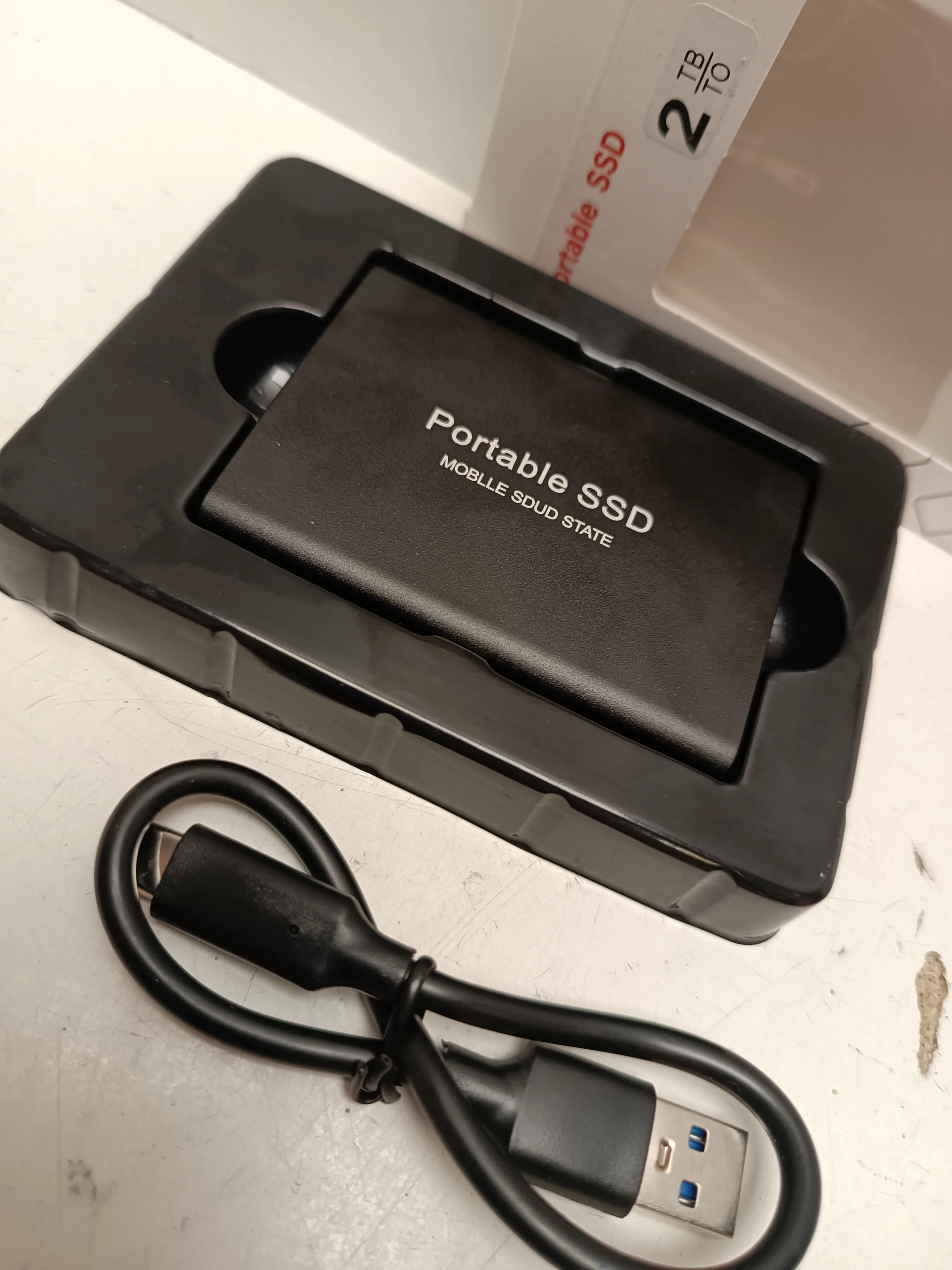 przenosny-dysk-ssd-2tb-stan-uzywany