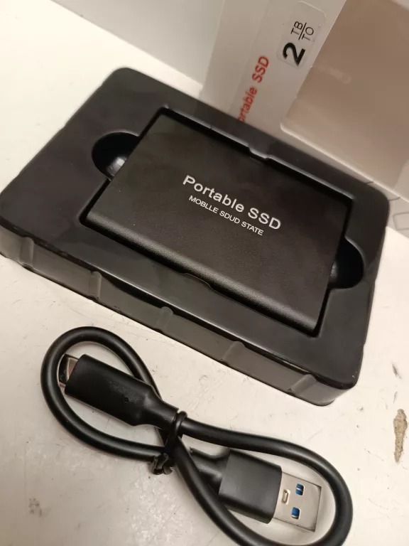 przenosny-dysk-ssd-2tb-stan-uzywany