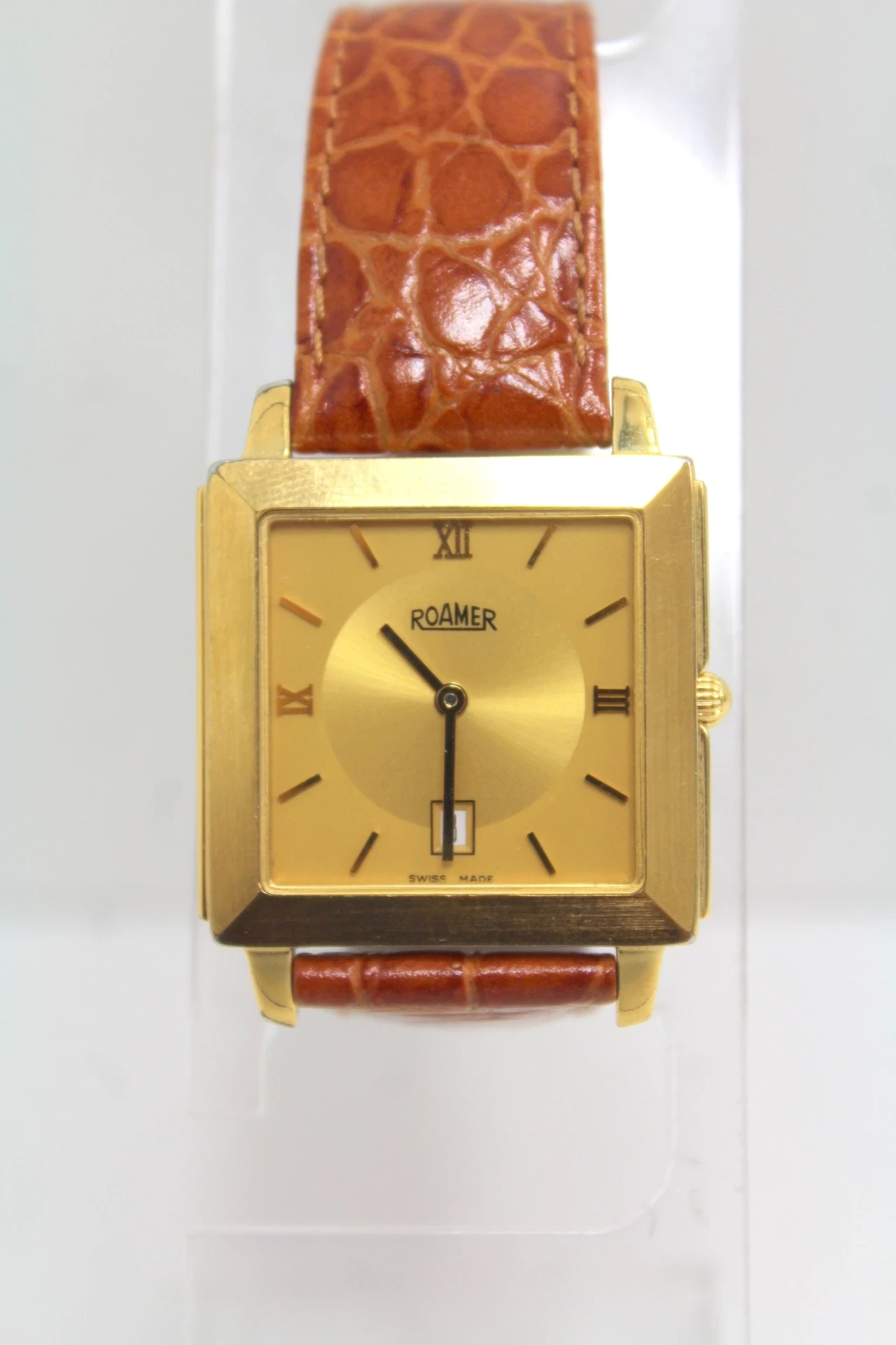 zegarek-roamer-517970-szkielko-szafirowe