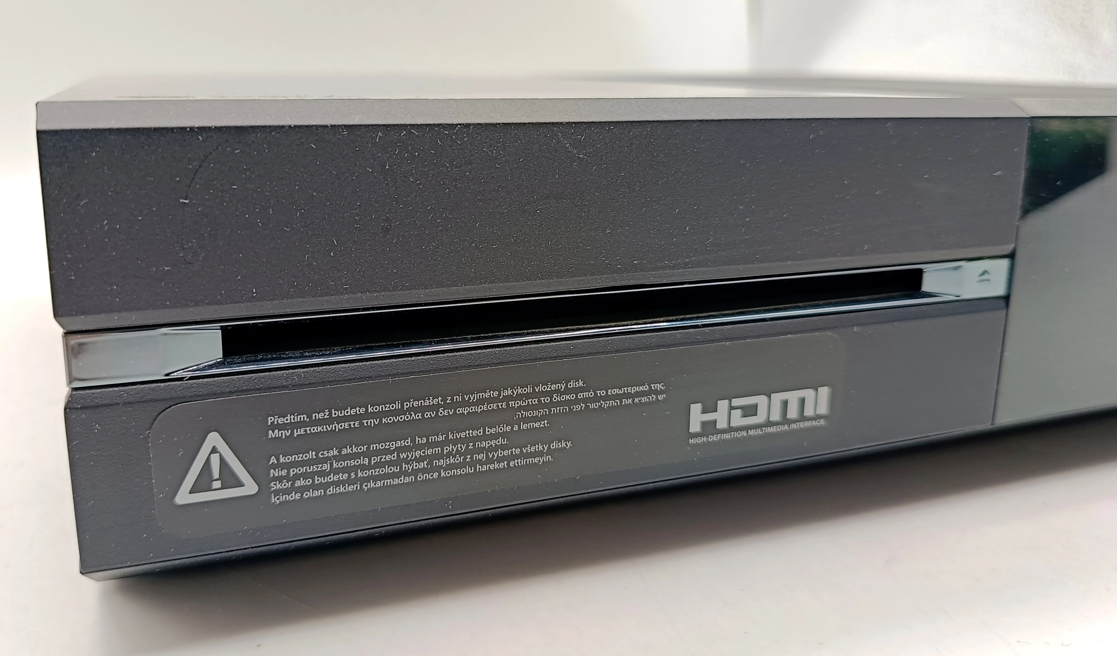 konsola-microsoft-xbox-one-fat-500gb-komplet-stan-uzywany