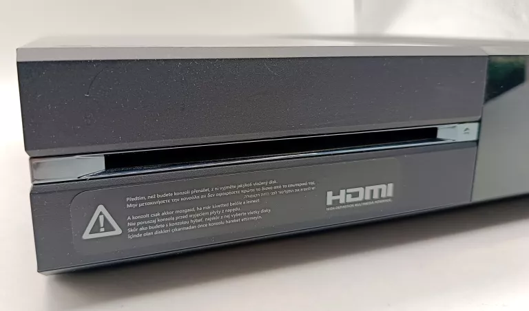 konsola-microsoft-xbox-one-fat-500gb-komplet-stan-uzywany