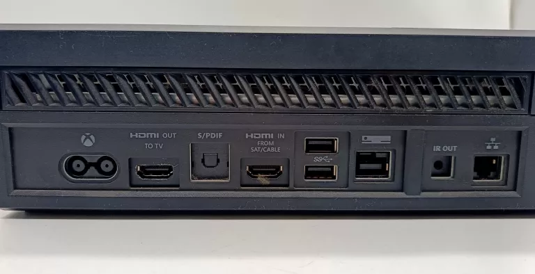 konsola-microsoft-xbox-one-fat-500gb-komplet-wersja-konsoli-xbox-one