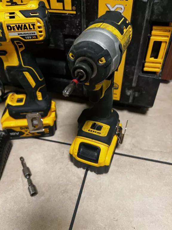 zestaw-dewalt-dck266p2-walizka-okazja-kod-producenta-dck266p2t