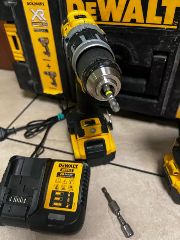 zestaw-dewalt-dck266p2-walizka-okazja-pojemnosc-akumulatora-200