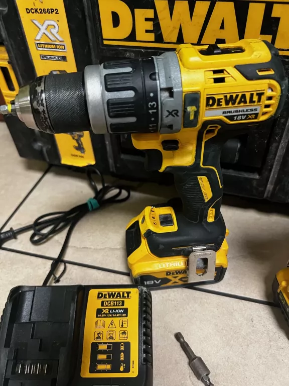 zestaw-dewalt-dck266p2-walizka-okazja-typ-akumulatora-129634-2