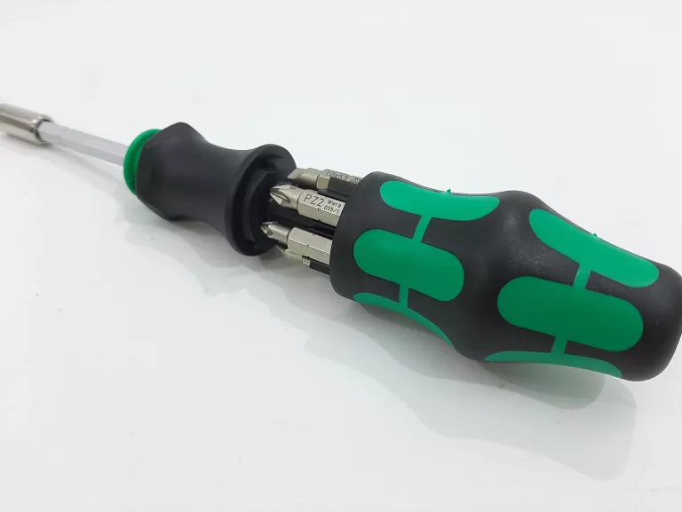 wkretak-wera-kraftform-z-magazynkiem-srubokret-groty-6-szt-ean-gtin-4013288138927