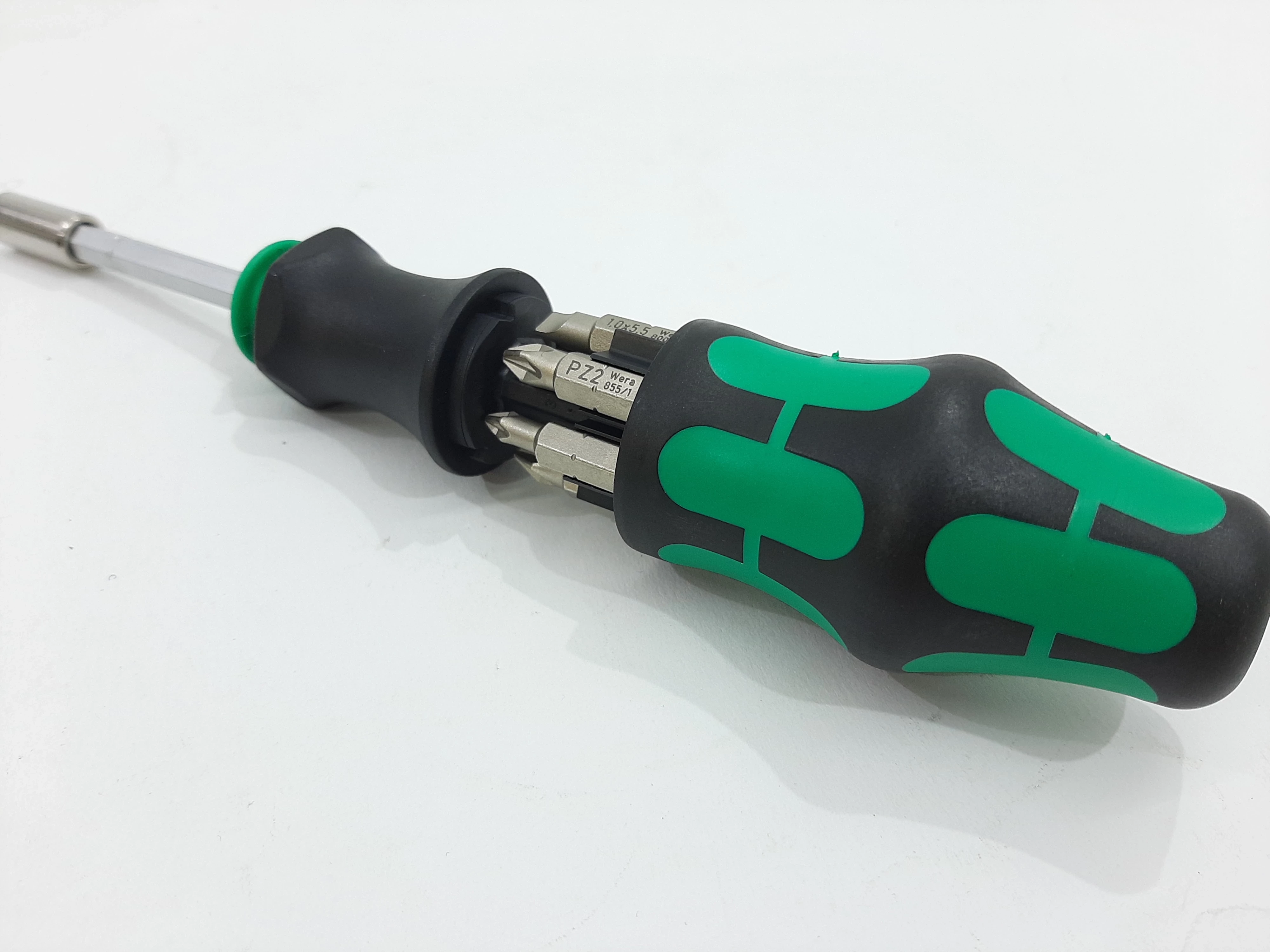 wkretak-wera-kraftform-z-magazynkiem-srubokret-groty-6-szt-ean-gtin-4013288138927