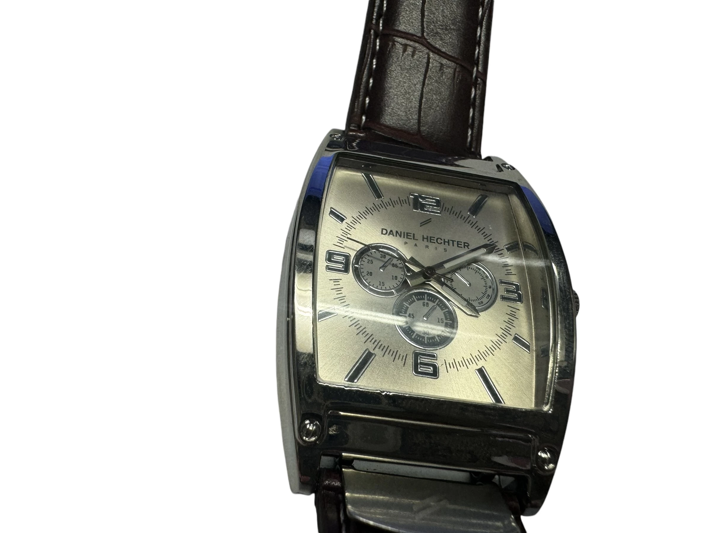 zegarek-daniel-hechter-ksztalt-koperty-129223-1