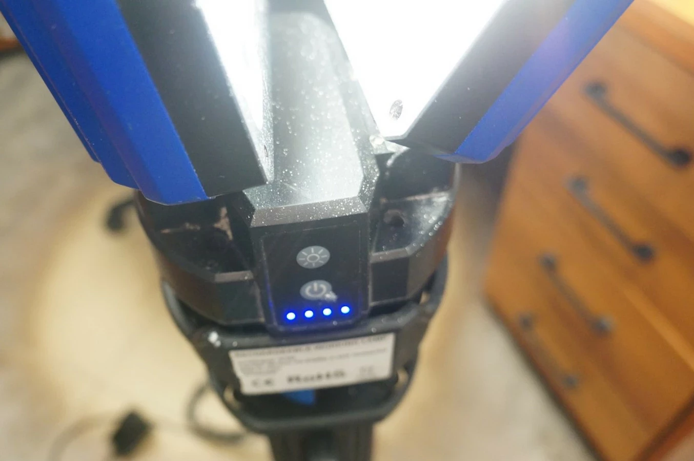 lampa-robocza-na-statywie-bestillingsnr-07384-temperatura-barwowa-6500