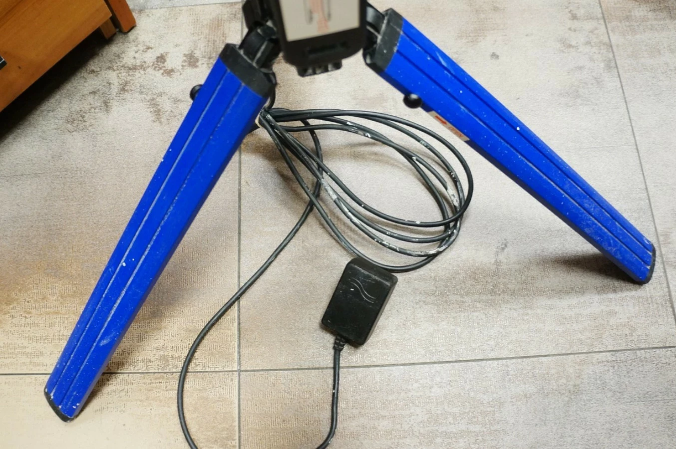 lampa-robocza-na-statywie-bestillingsnr-07384-rodzaj-lampa-na-stojaku