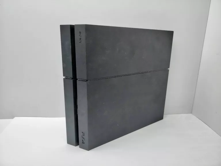KONSOLA SONY PLAYSTATION 4 500GB CUH-1216B