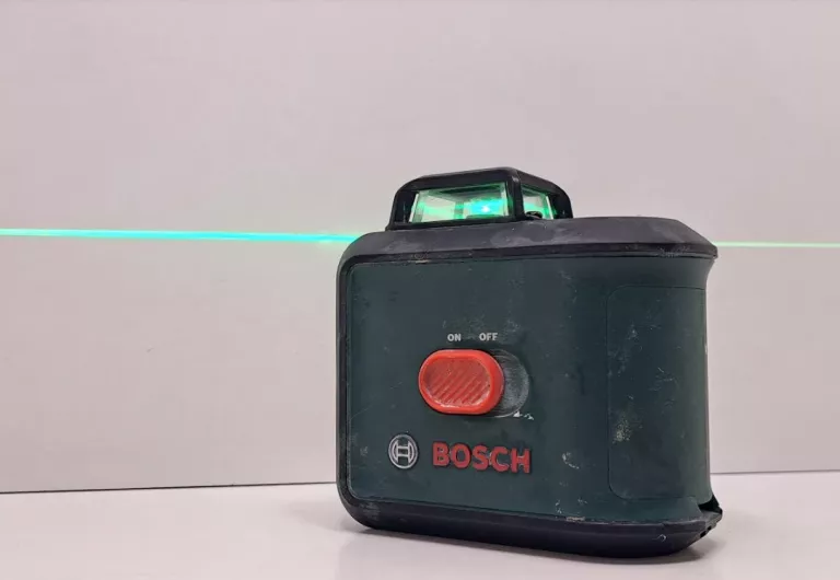 LASER KRZYŻOWY POZIOMICA LASEROWA BOSCH UNIVERSAL LEVEL 360 FUTERAŁ