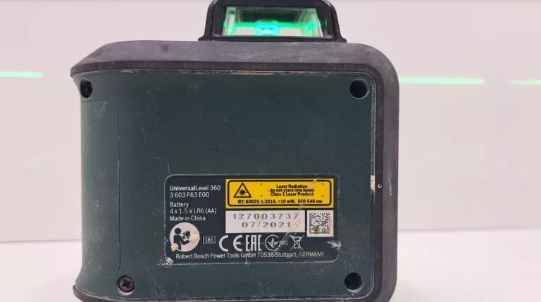 LASER KRZYŻOWY POZIOMICA LASEROWA BOSCH UNIVERSAL LEVEL 360 FUTERAŁ