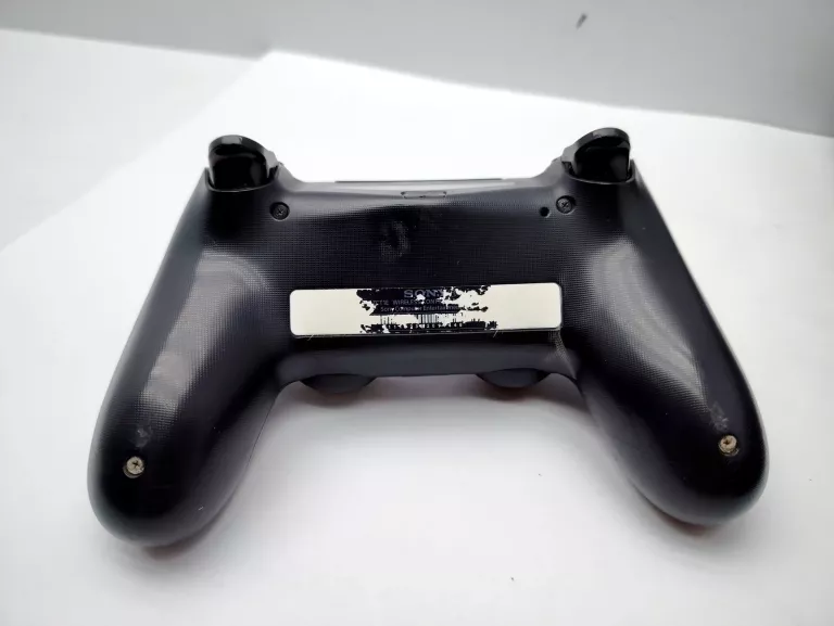 KONSOLA SONY PLAYSTATION 4 500GB CUH-1216B