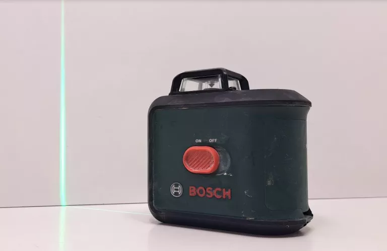 LASER KRZYŻOWY POZIOMICA LASEROWA BOSCH UNIVERSAL LEVEL 360 FUTERAŁ