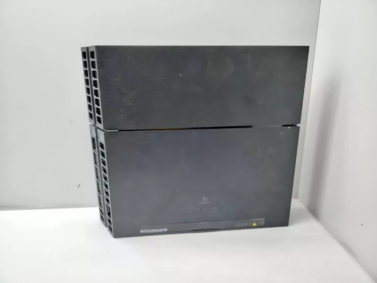 KONSOLA SONY PLAYSTATION 4 500GB CUH-1216B