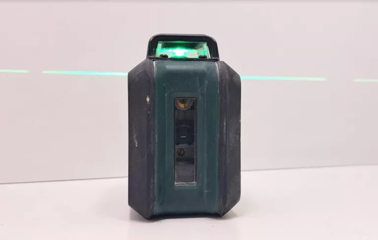 LASER KRZYŻOWY POZIOMICA LASEROWA BOSCH UNIVERSAL LEVEL 360 FUTERAŁ