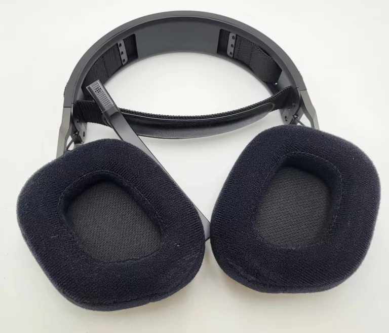 SŁUCHAWKI GAMINGOWE CORSAIR HS80 RGB CARBON WIRELESS