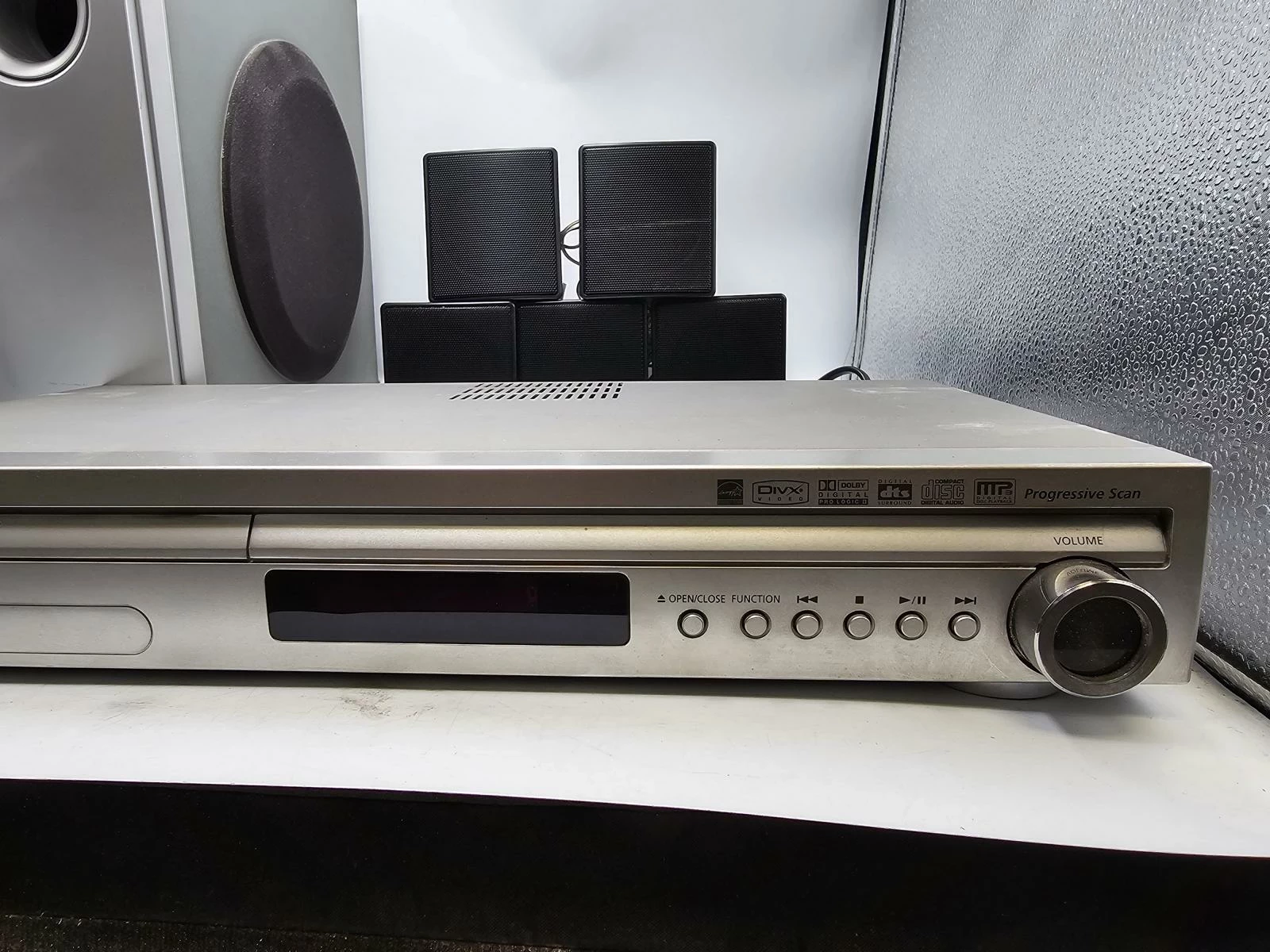 kino-domowe-samsung-ht-q9-pudelko-marka-samsung