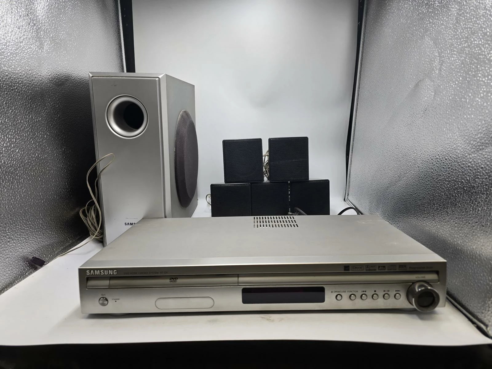 kino-domowe-samsung-ht-q9-pudelko-11-listopada-42-chorzow