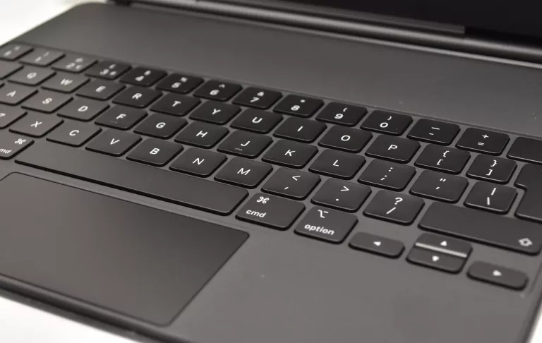 KLAWIATURA APPLE MAGIC KEYBOARD QWERTY IPAD PRO 12,9