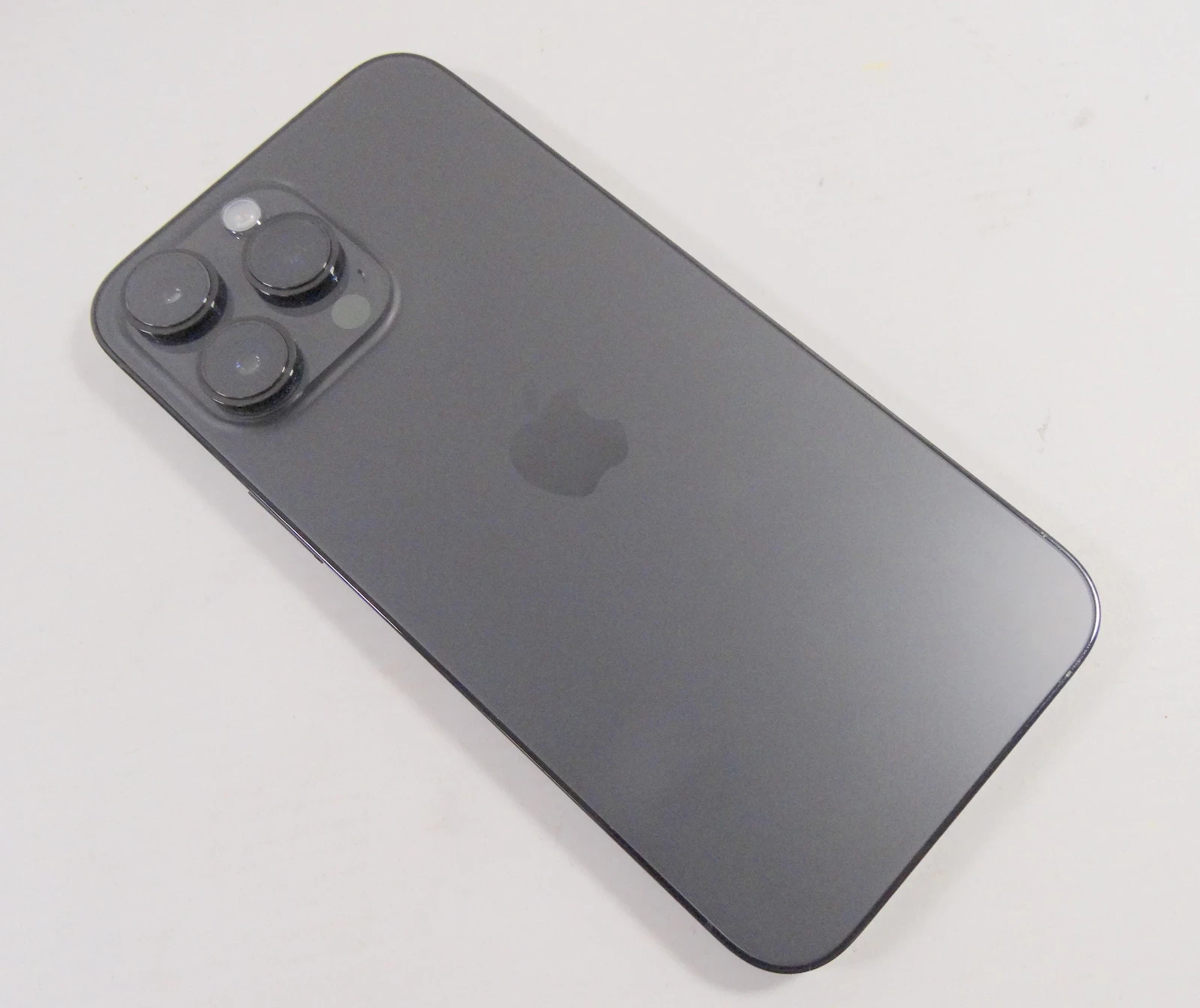 telefon-apple-iphone-14-pro-max-256-gb-opis-typ-smartfon