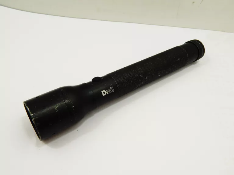 latarka-led-diall-aluminium-300-l-3xc-chrusciela-17-warszawa-dz-matuszewicz-spj