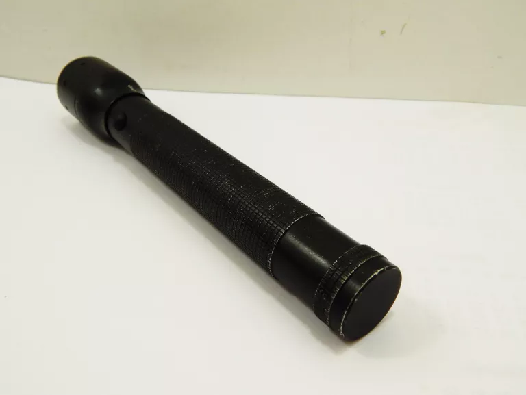 latarka-led-diall-aluminium-300-l-3xc-ean-gtin-4549639320616