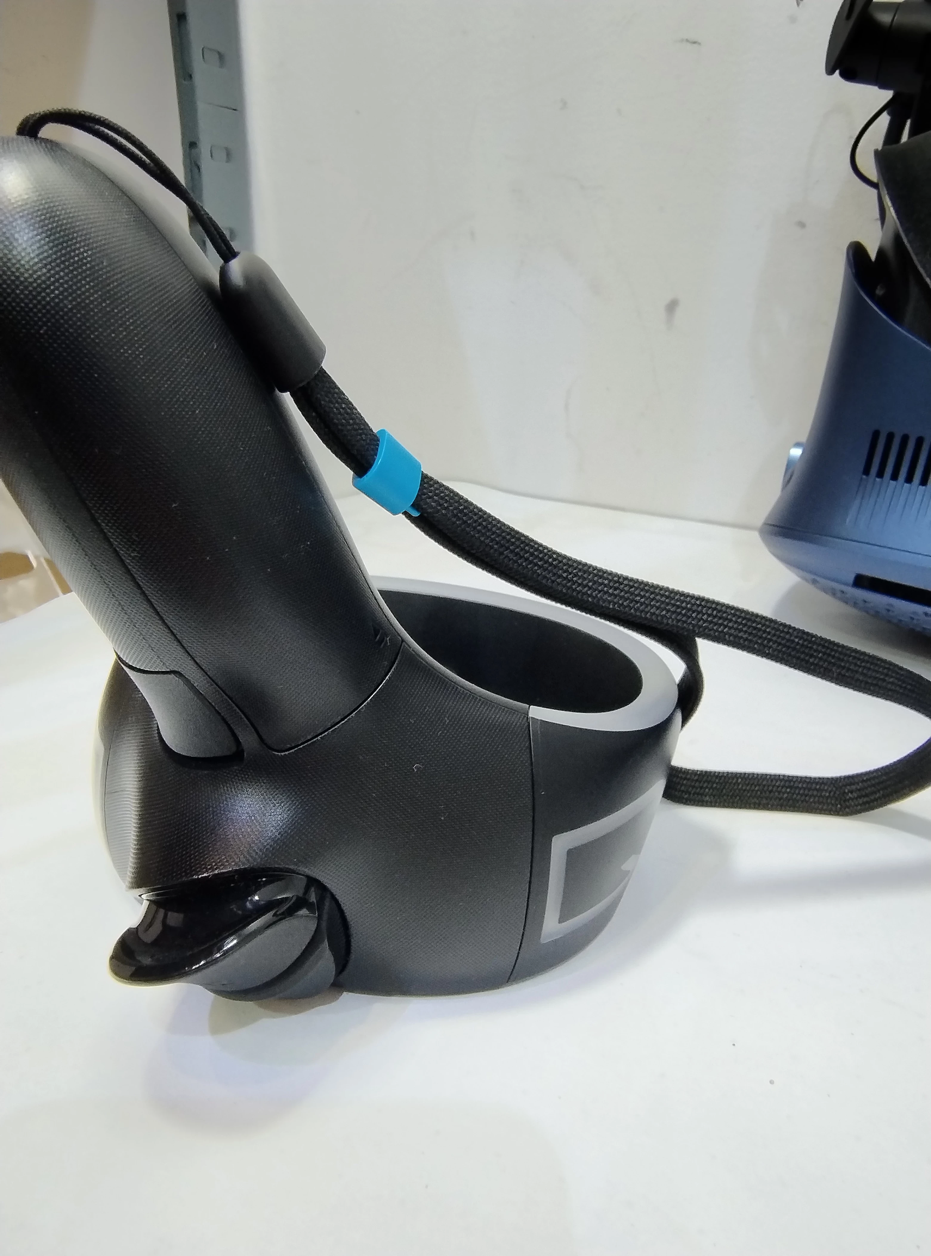 gogle-vr-vive-cosmos-okablowanie-ean-gtin-4718487716234