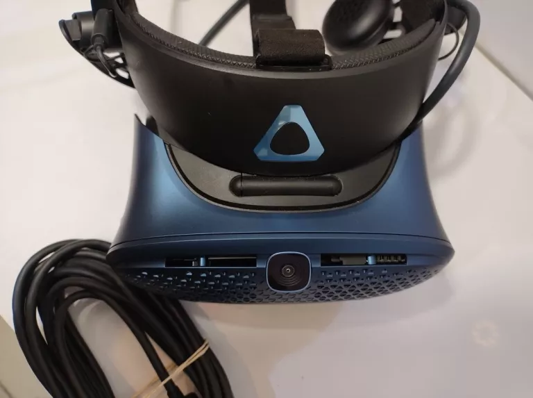 GOGLE VR VIVE COSMOS + OKABLOWANIE