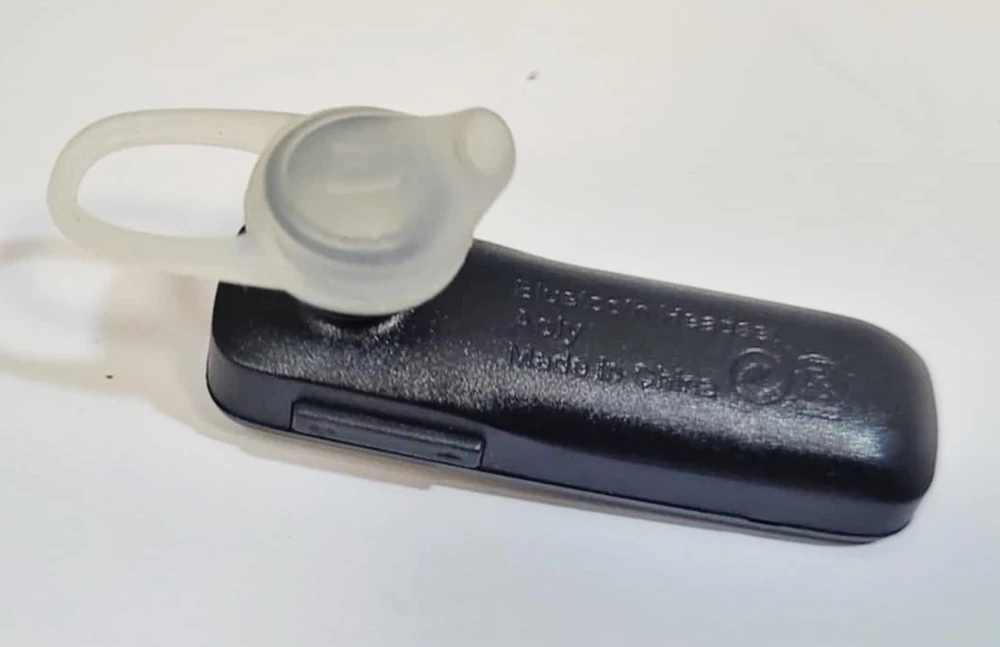 bezprzewodowa-sluchawka-bluetooth-do-rozmow-samochodu-dla-kierowcow-douszn-warszawska-12-wieruszow-ev