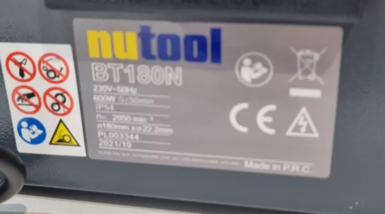 nutool-przecinarka-do-glazury-600w-180x222mm-max-c-34mm-kat-seria-bt180n