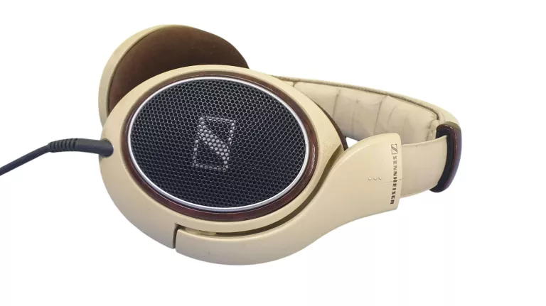 SŁUCHAWKI SENNHEISER HD 599 B/W