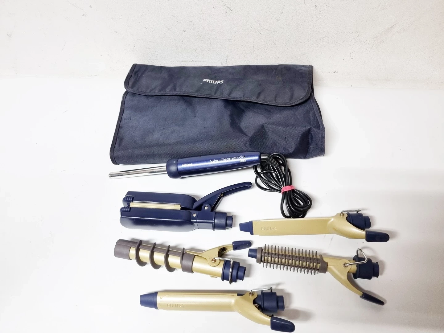 lokowka-philips-salon-geometricks-10-in-1-hp469810-spoldzielcza-13-sj-starachowice