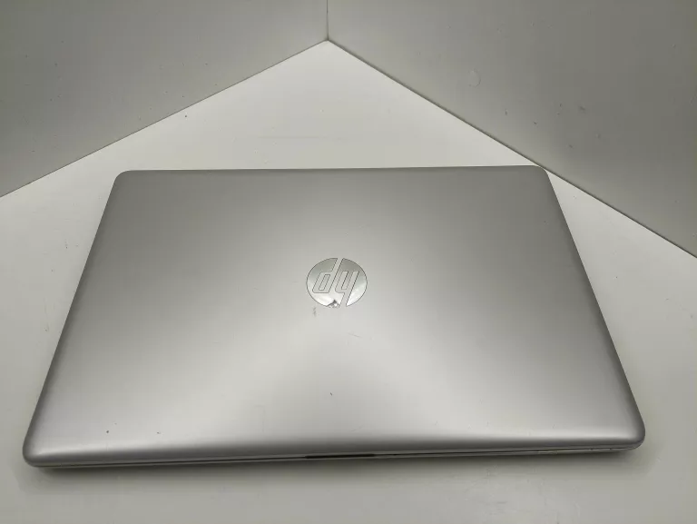 LAPTOP HP 15-DA0001NW INTEL CORE I3-7020U/4GBRAM/500GB HDD