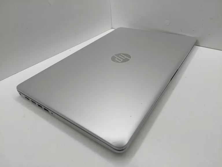 LAPTOP HP 15-DA0001NW INTEL CORE I3-7020U/4GBRAM/500GB HDD