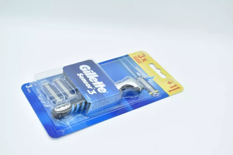 MASZYNKA Z WKŁADAMI GILLETTE SENSOR 3 MASZYNKA+3 WKŁADY