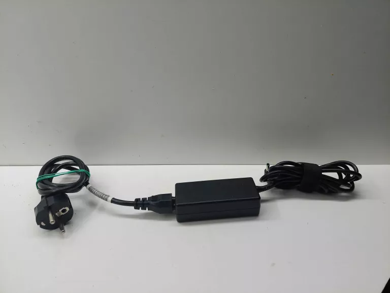 LAPTOP HP 15-DA0001NW INTEL CORE I3-7020U/4GBRAM/500GB HDD