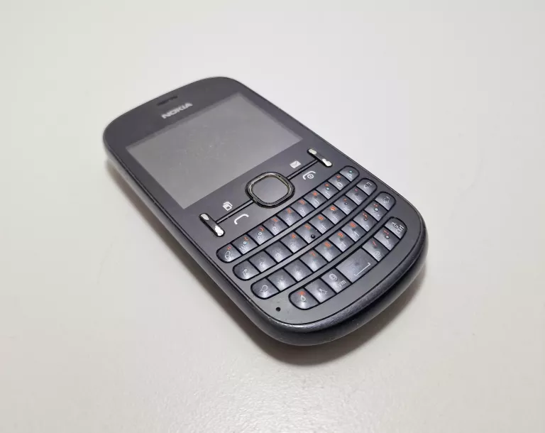 TELEFON NOKIA ASHA 200 RM-761 Z ŁADOWARKĄ
