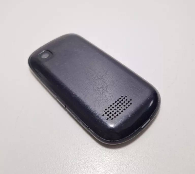 TELEFON NOKIA ASHA 200 RM-761 Z ŁADOWARKĄ