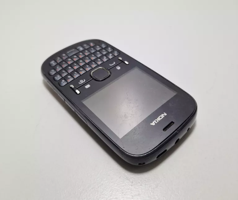 TELEFON NOKIA ASHA 200 RM-761 Z ŁADOWARKĄ