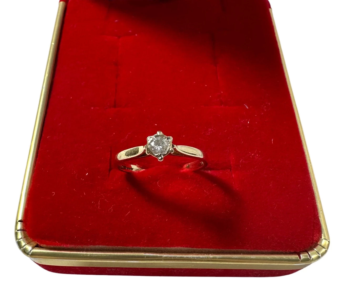 zloty-pierscionek-proby-375-r-9-118g-modlinska-1a-nowy-dwor-maz-sj