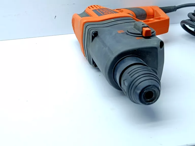 MŁOTOWIERTARKA BLACK&DECKER KD975 710W 1,8J #JAK NOWA