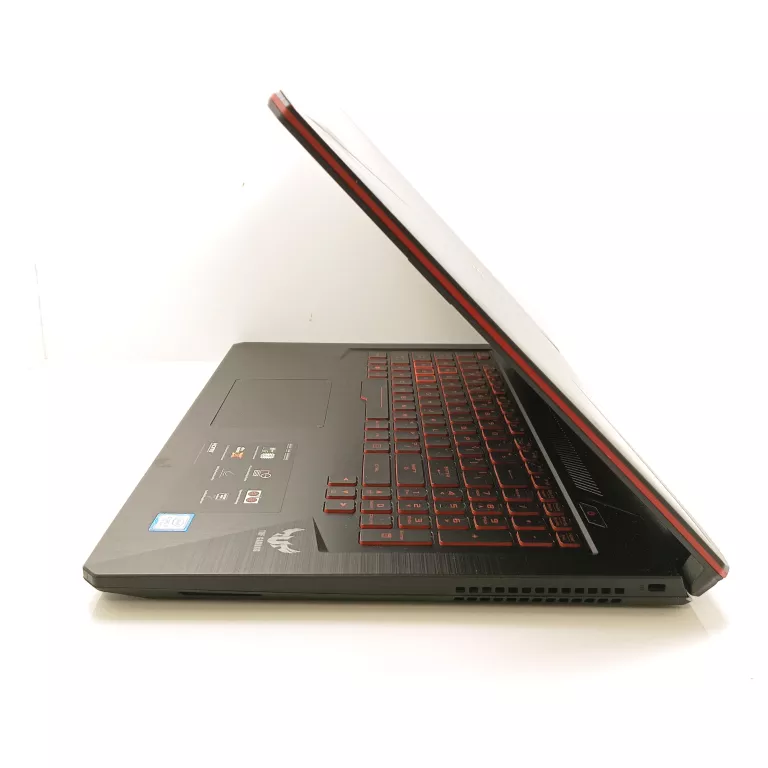 LAPTOP ASUS TUF GAMING FX705 16 GB RAM GTX 1060 I7 8GEN