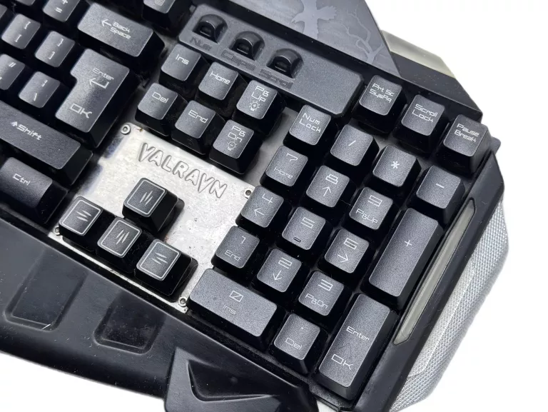 KLAWIATURA PRZEWODOWA RAVCORE VALRAVN