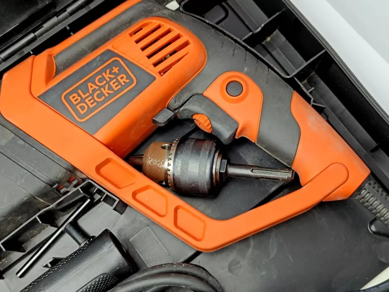 MŁOTOWIERTARKA BLACK&DECKER KD975 710W 1,8J #JAK NOWA