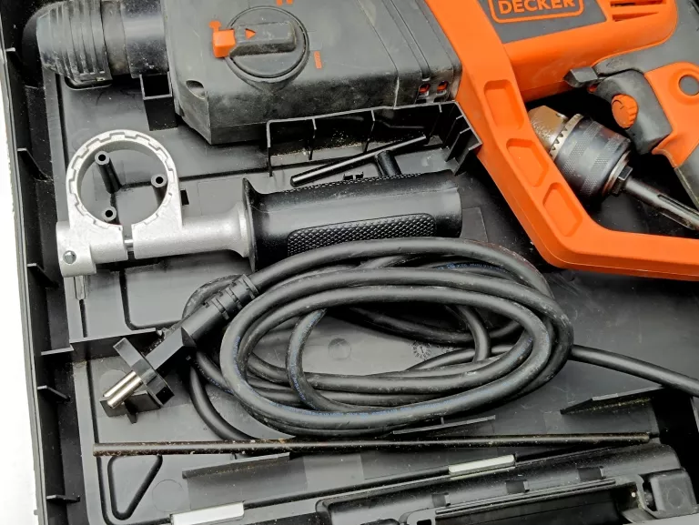 MŁOTOWIERTARKA BLACK&DECKER KD975 710W 1,8J #JAK NOWA